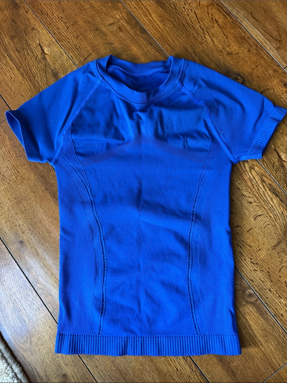 Fitted Short Sleeve Tee in Royal Blue